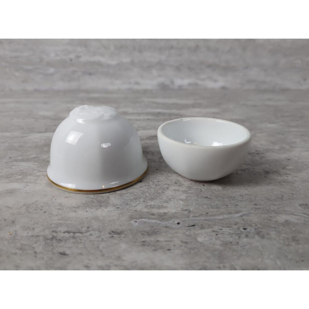Trinket Box Dish w Lid, Okura Japan, Round, White w Gold Trim - Picture 5 of 9